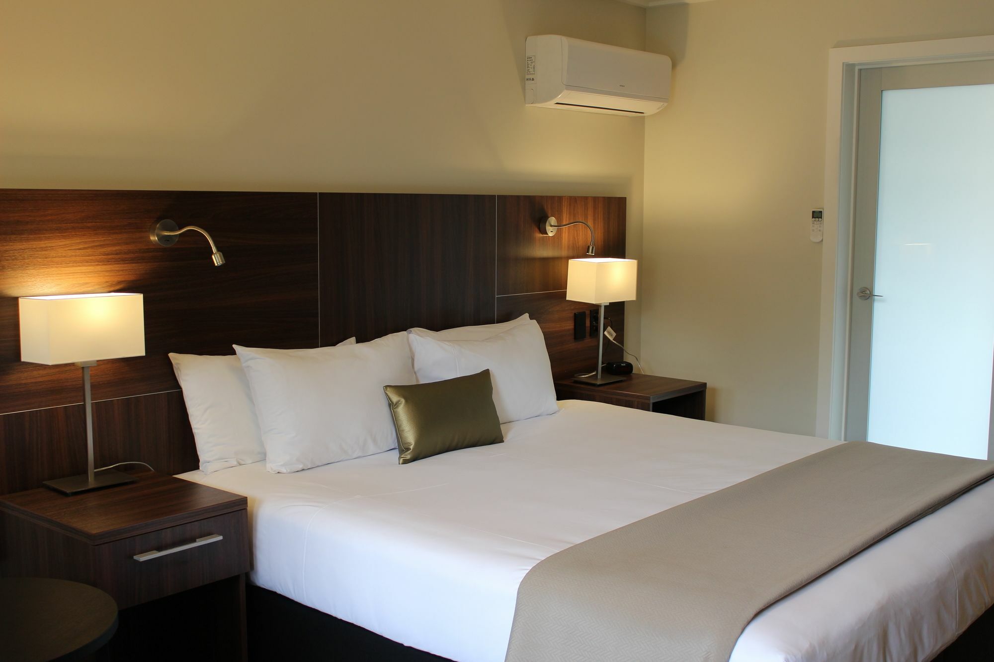 Frankton Road By Ihg Queenstown